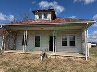 Building Photo - 1104 Riverside Blvd