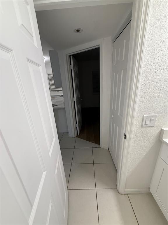 Building Photo - 25050 Sandhill Blvd