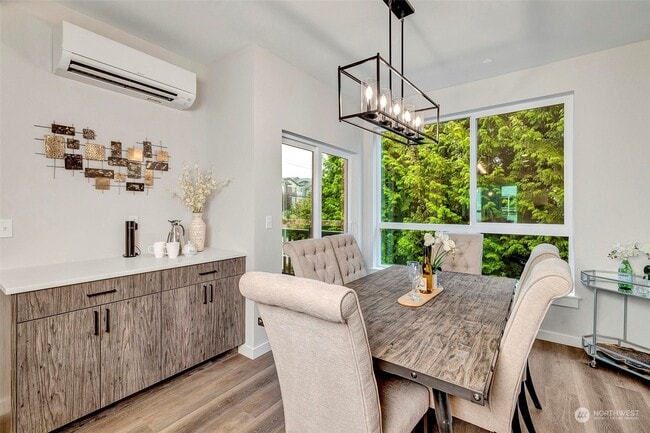 Building Photo - 15008 40th Ave W