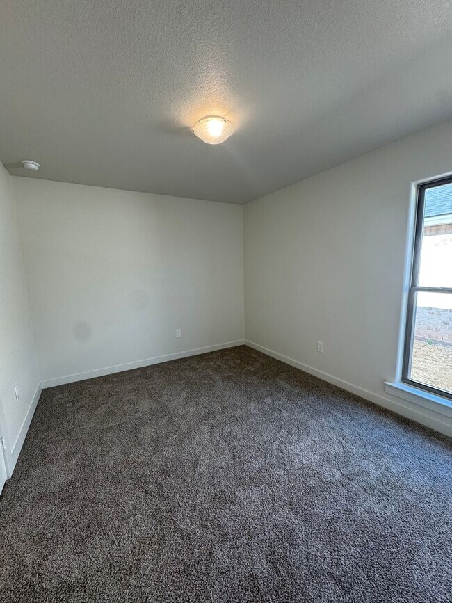 Building Photo - Brand New Construction 2025 3/2/2 in Homestead!!! 1/2 off special 1st month's ren