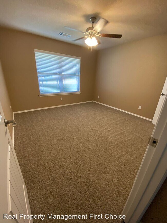 Building Photo - 3 br, 2 bath House - 713 Black Creek Lane