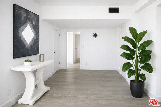 Building Photo - 17366 Sunset Blvd