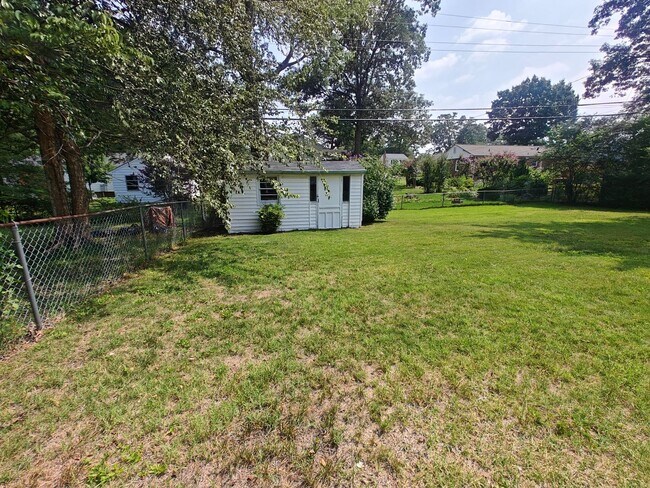 Building Photo - 3 bedroom home in Henrico