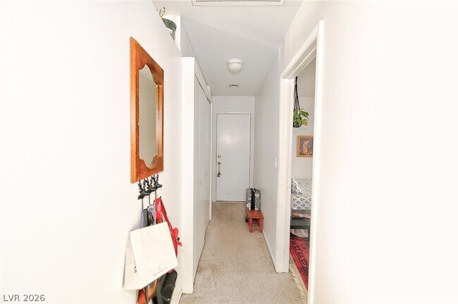 Building Photo - 8257 Cactus Root Ct