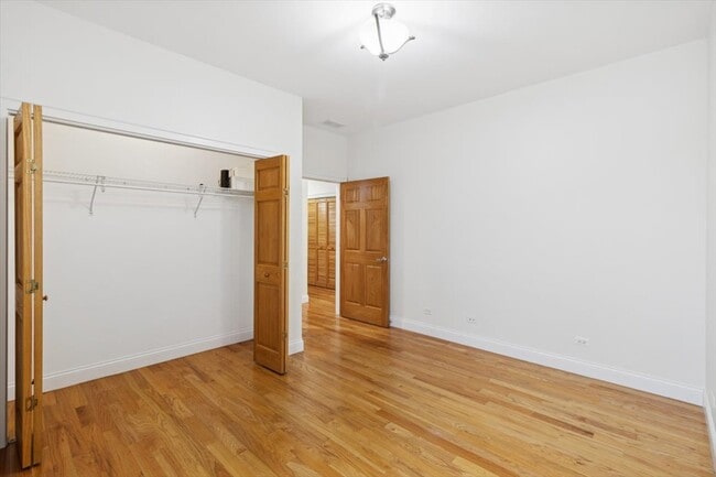 Building Photo - 6436 N Lehigh Ave