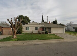 Building Photo - 10308 Rinda Dr