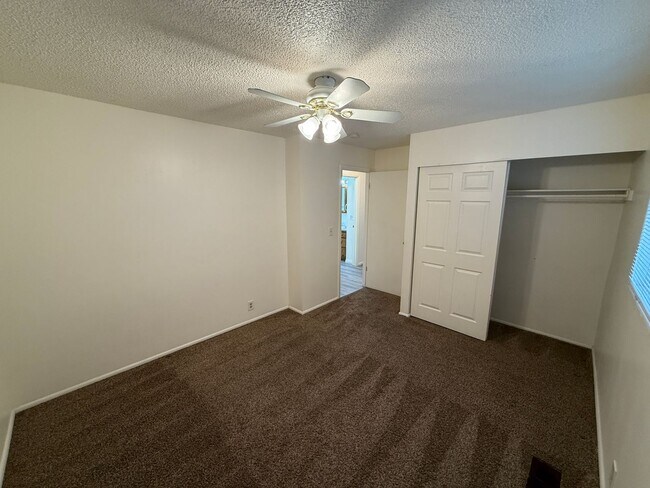 Building Photo - Single-Family Home In West Valley--Includes Fenced Yard!