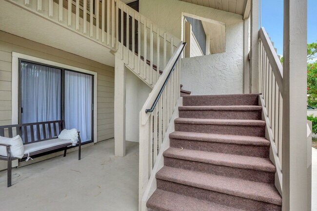 Building Photo - 16436 Timberlakes Dr