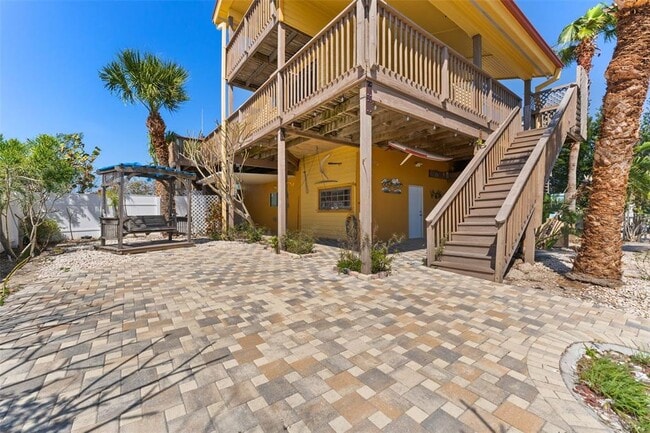 Building Photo - 13514 Garris Dr