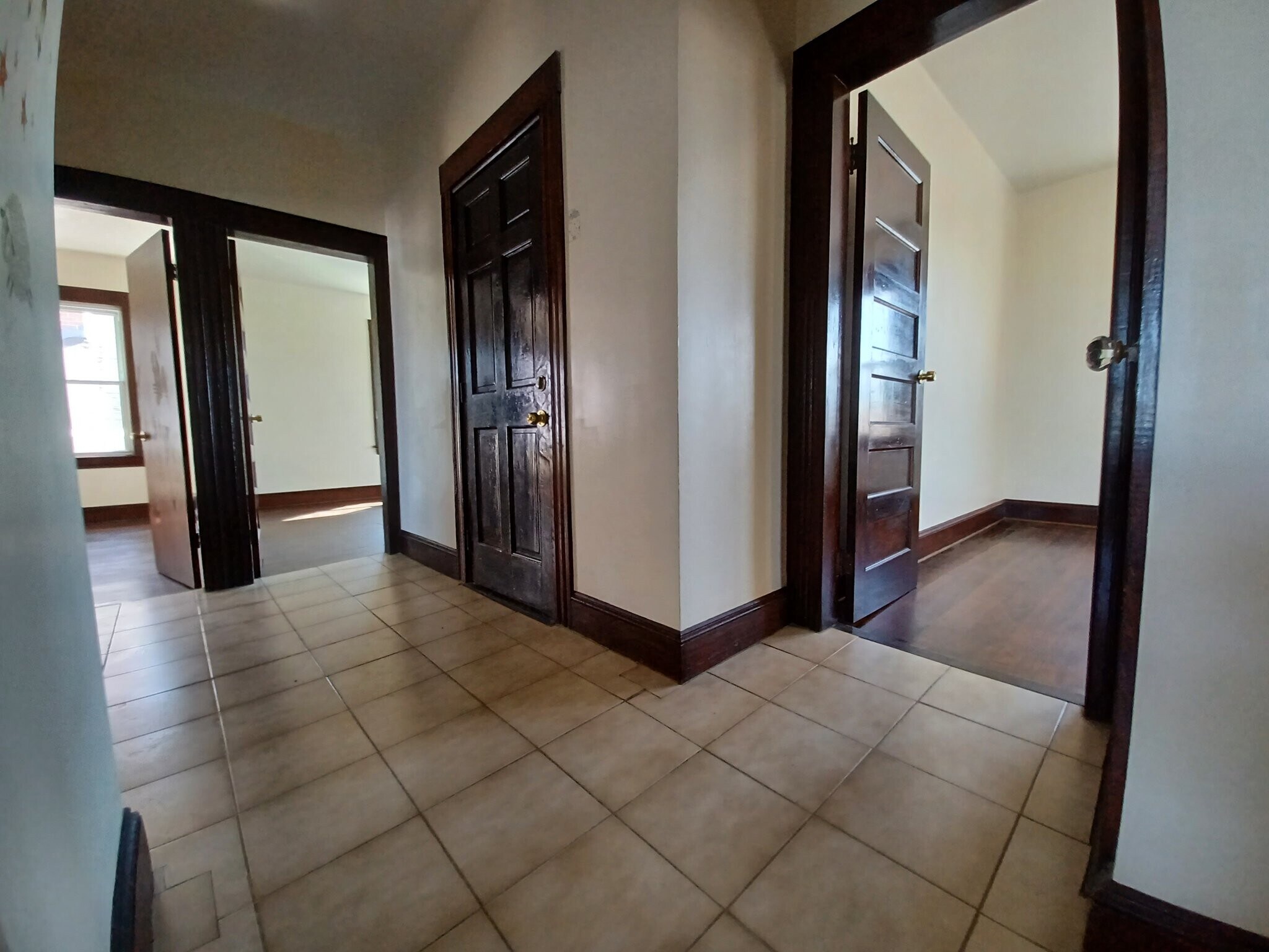 Building Photo - 306 Madison Ave