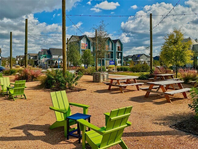 Building Photo - 3259 Loam Ln