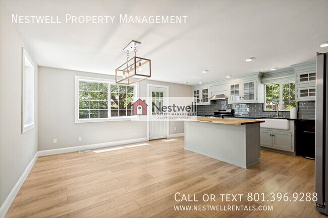 Building Photo - 388 E 6220 S