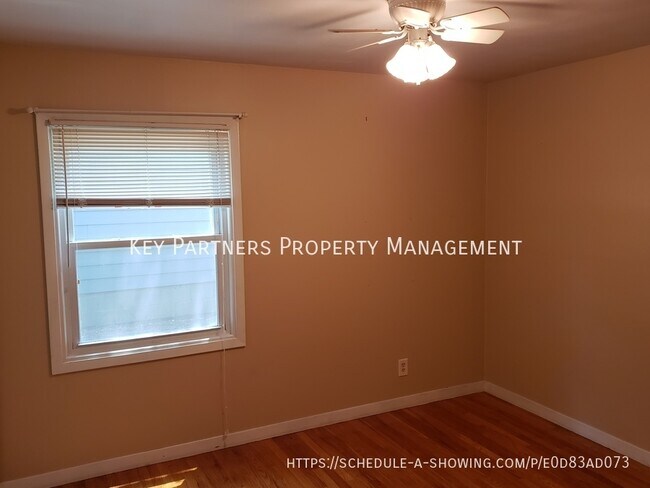 Building Photo - 7132 Newton Dr