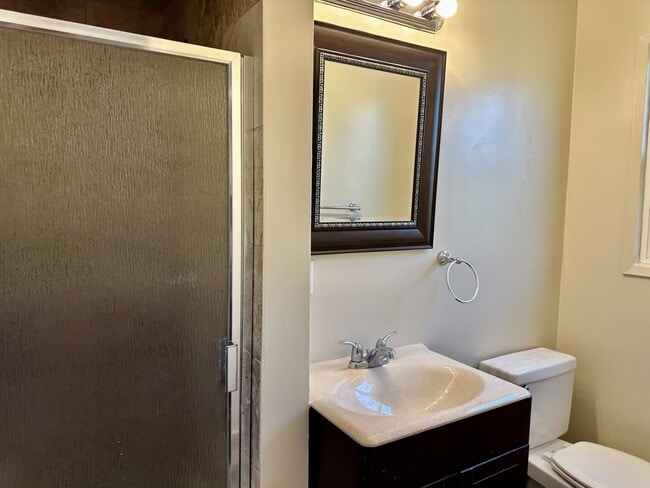 Building Photo - 6441 Baird Ave