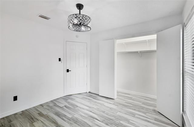 Building Photo - 2722 Stoneridge Dr