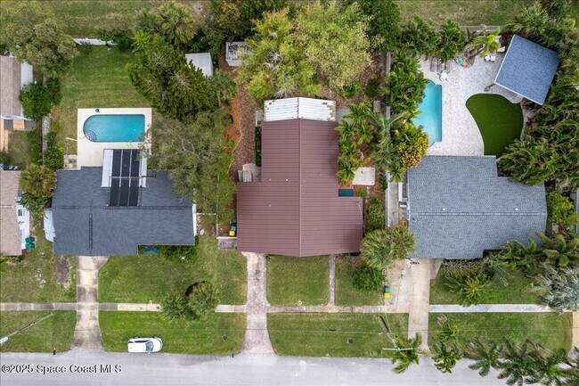 Building Photo - 2175 Barracuda Ave