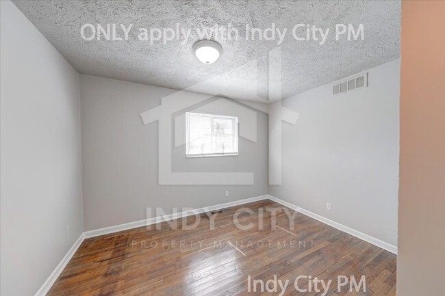 Building Photo - 5120 Reeder St