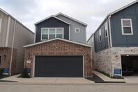 Building Photo - 1516 Beach Oak Dr