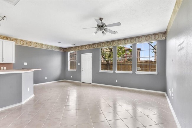 Building Photo - 9016 Elm Drake Ln