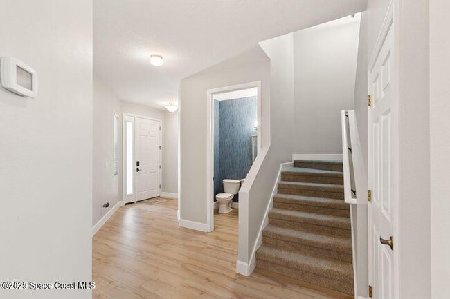 Building Photo - 5720 Claiborne St