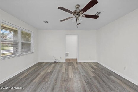 Building Photo - 6145 Vasari Dr
