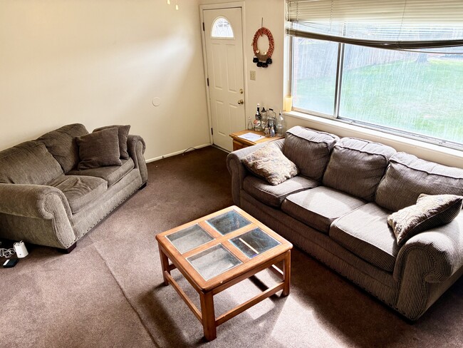 Building Photo - 1850 N 840 W