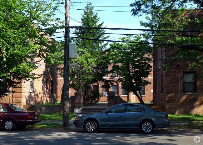 Building Photo - 12011 109th Ave