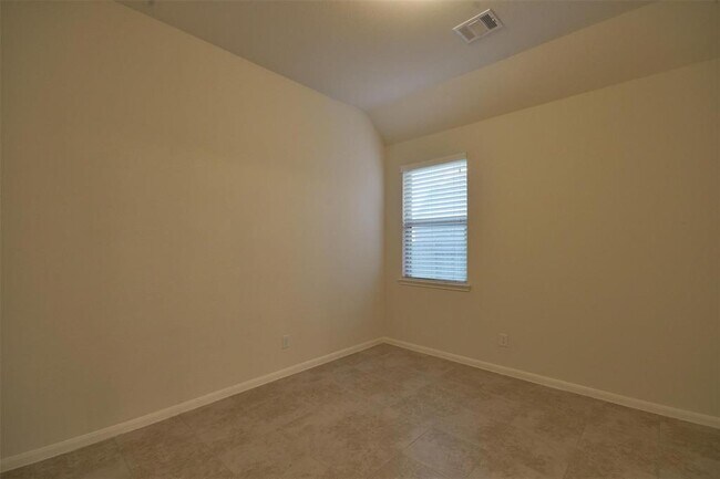Building Photo - 3643 Cottage Pines Ln