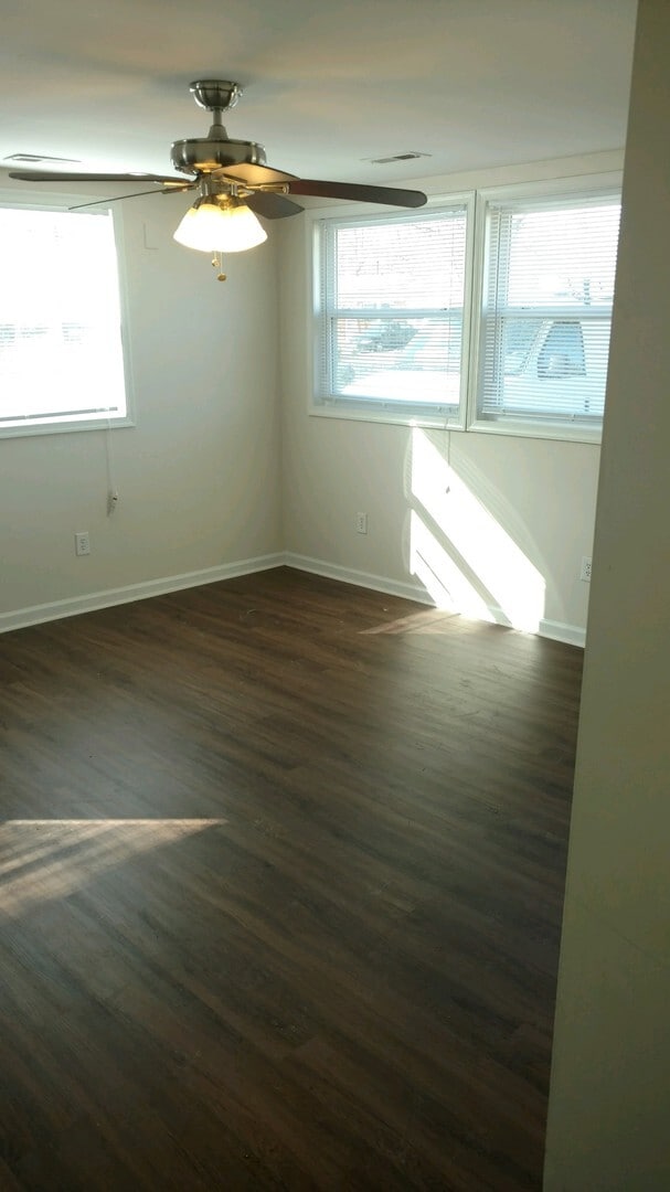 Building Photo - Lovely 3 BR single family home in Hampton