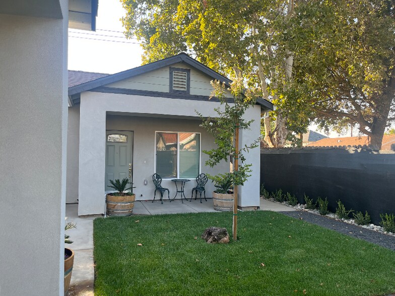 Primary Photo - 6310 Ventura St