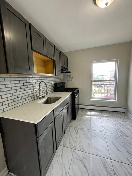 23C - 111 Lincoln Ave