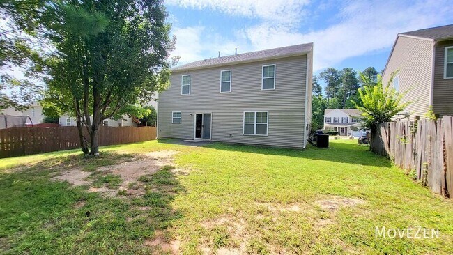 Building Photo - 4435 Stonewall Dr
