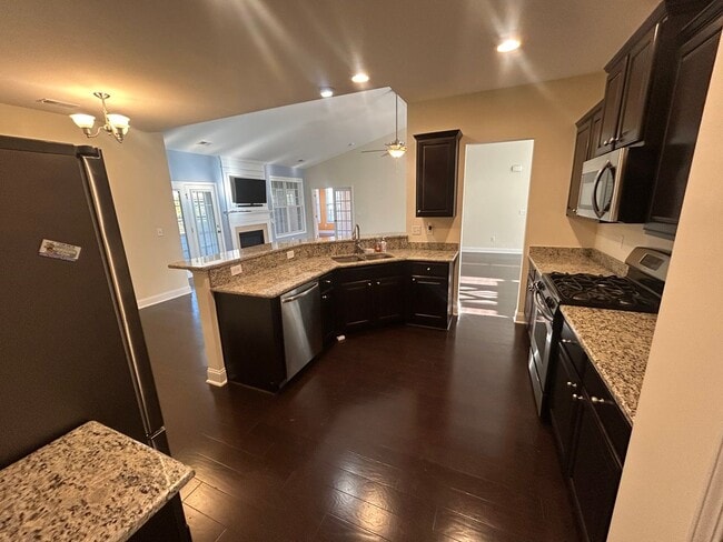 Building Photo - 1189 Parish Way