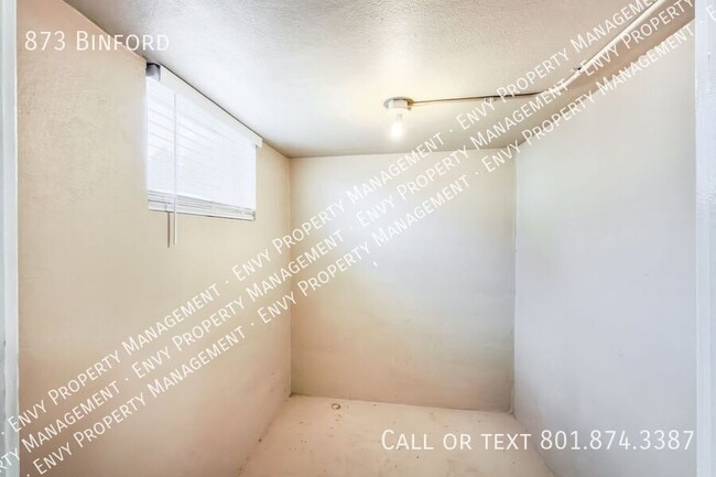 Building Photo - 873 Binford-