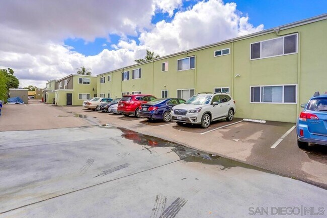 Building Photo - 6602 Beadnell Way