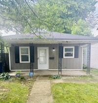 Building Photo - 715 Dakota St