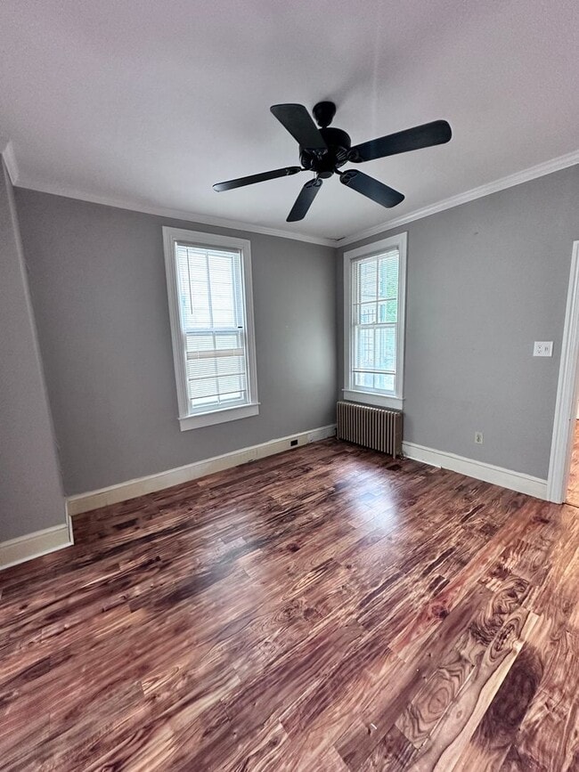 Building Photo - Charming 3 Bedroom Home in Mt.Joy!