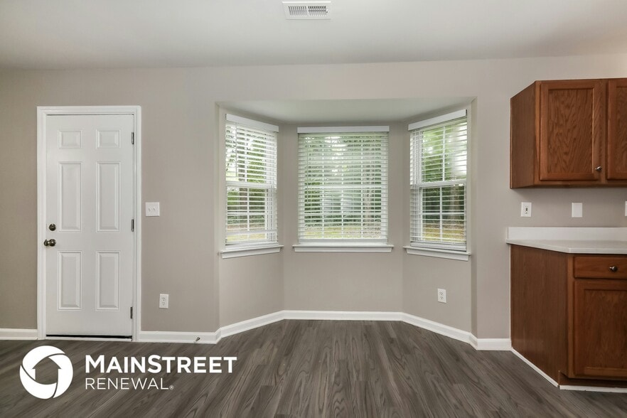 Building Photo - 6519 Spanish Moss Ln