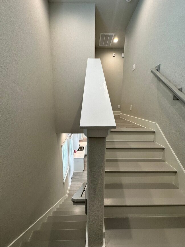 Building Photo - 9007 Lonestar Creekbend Ln