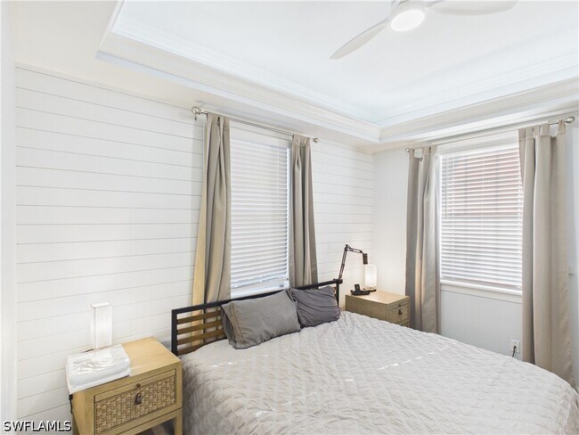 Building Photo - 6072 Polly Ave