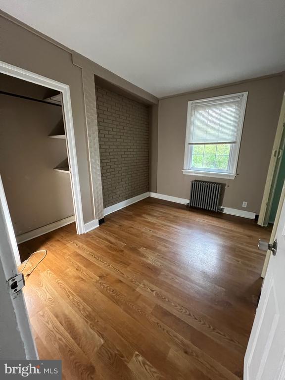 Building Photo - 815 Cypress Ave