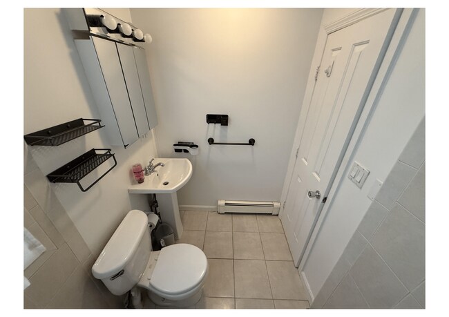 Building Photo - 55 Cedar St