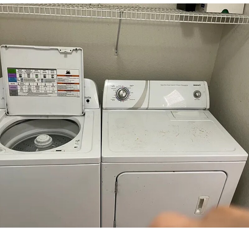 Building Photo - 3553 St Nazaire Ave