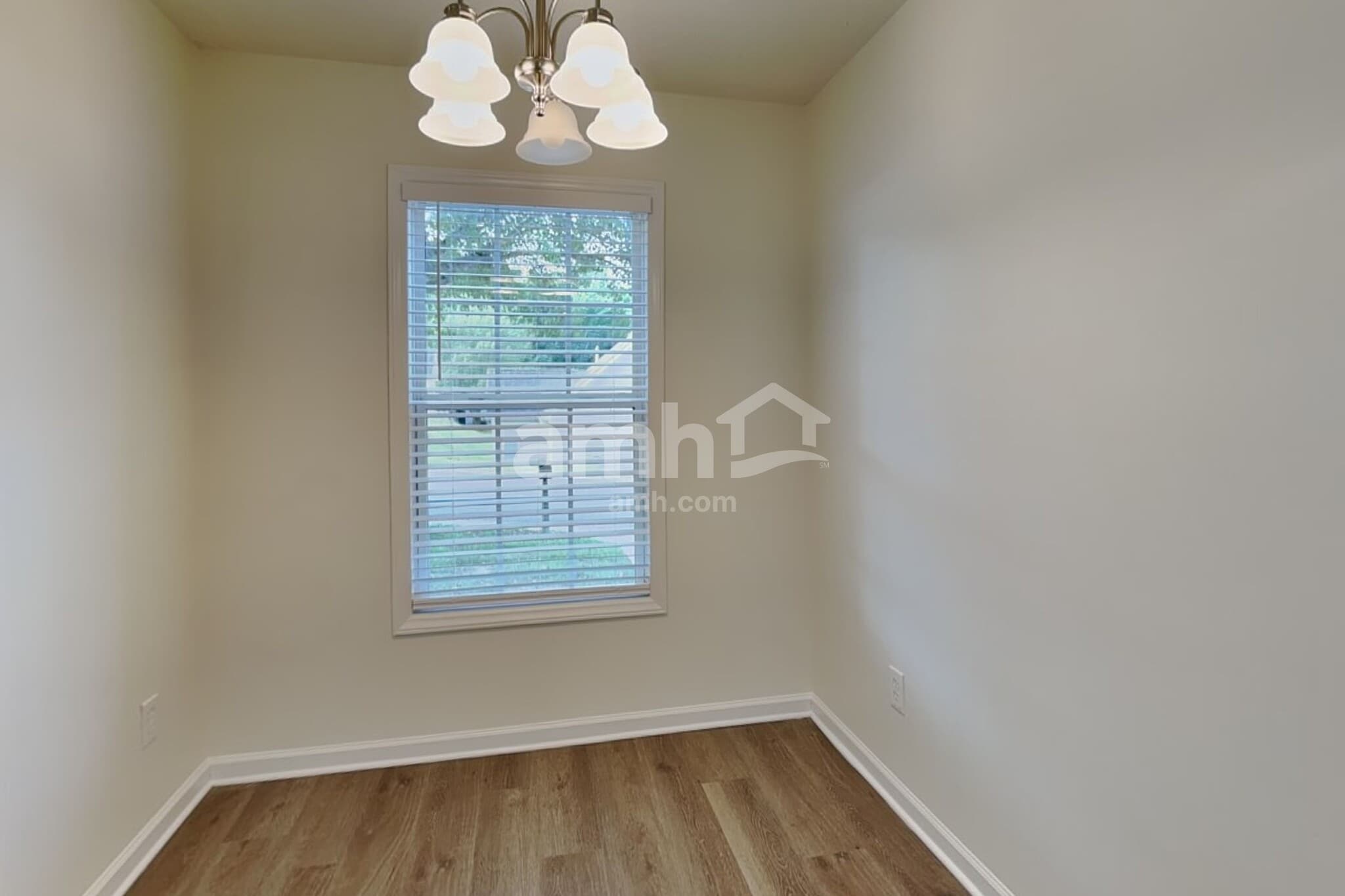 Building Photo - 165 Bristol View Cir