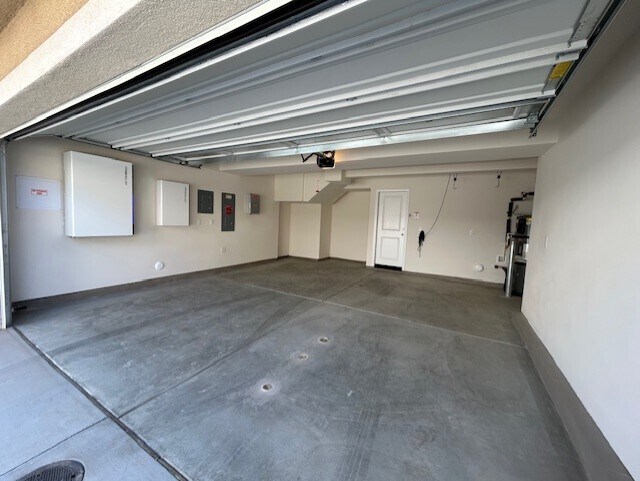 Garage - 7309 Alder Grove Way