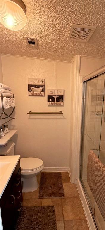 Building Photo - 161 Greenview Dr