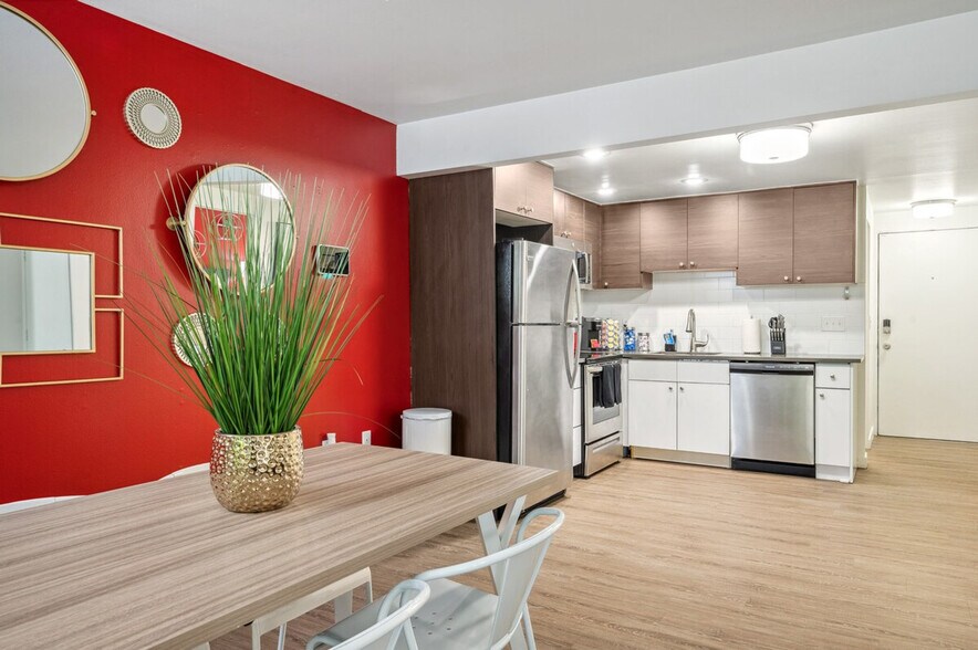 Building Photo - 436 102nd Ave SE