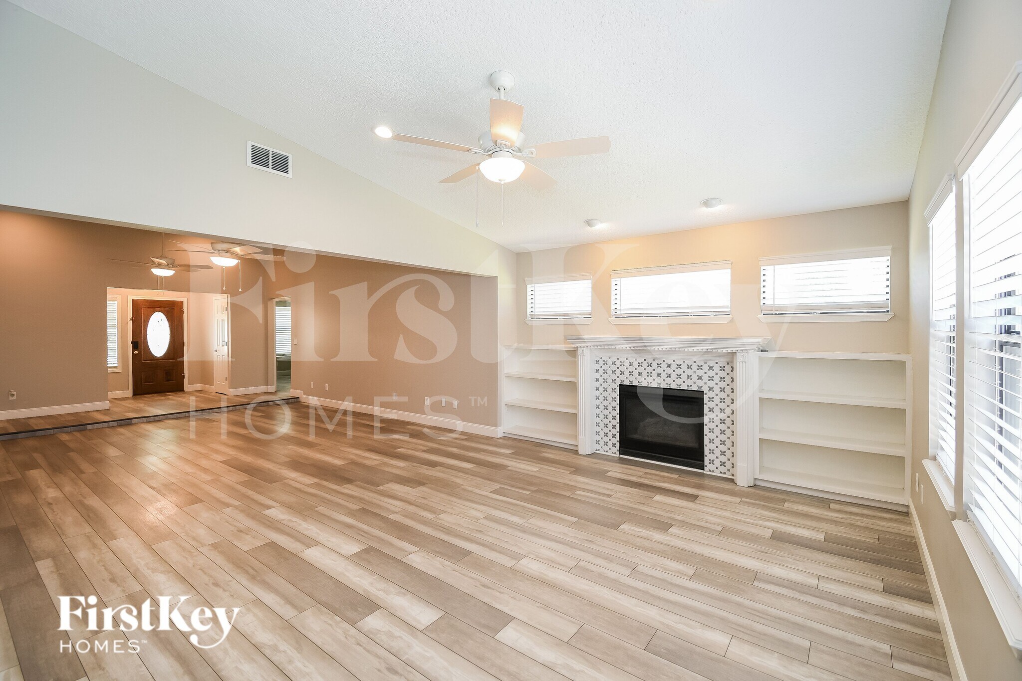 Building Photo - 11828 Merganser Way