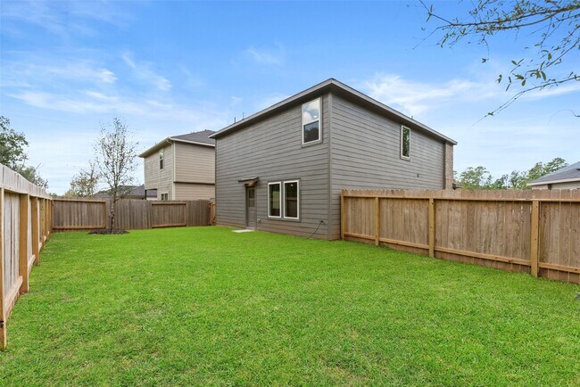 Building Photo - 1407 Cedar Plns Ct
