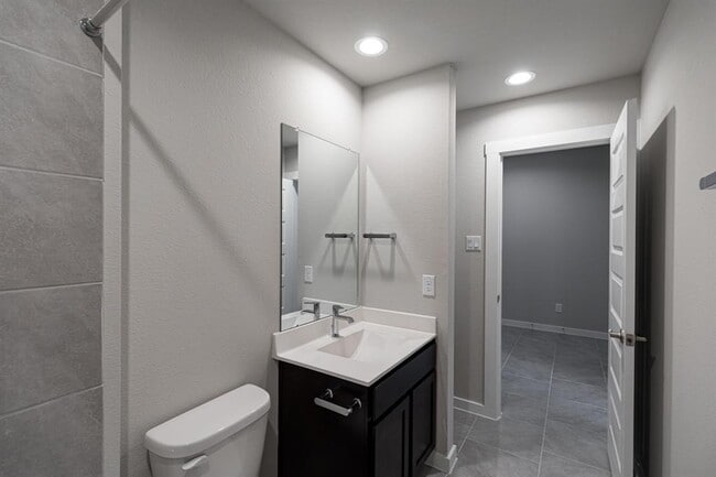 Building Photo - 4026 Andreas Mdw Ln